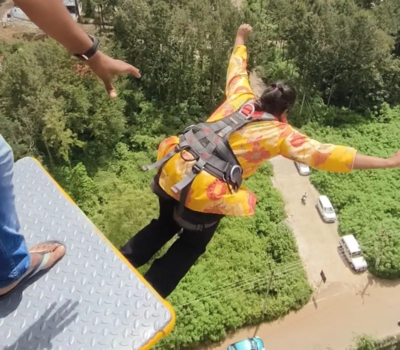 Bungee jump 1