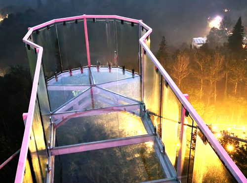 glass-sky-walk